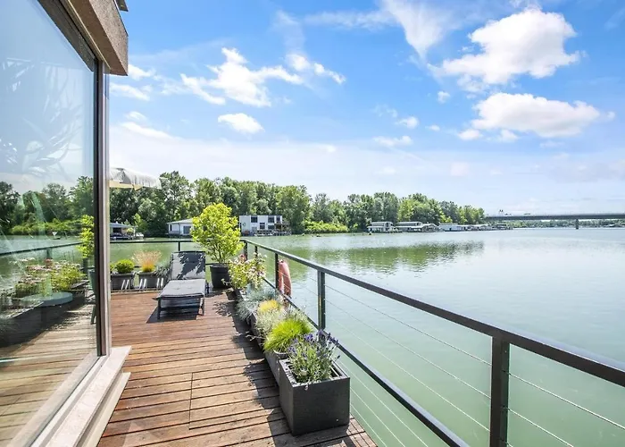 The Root Your Charming Floating Home